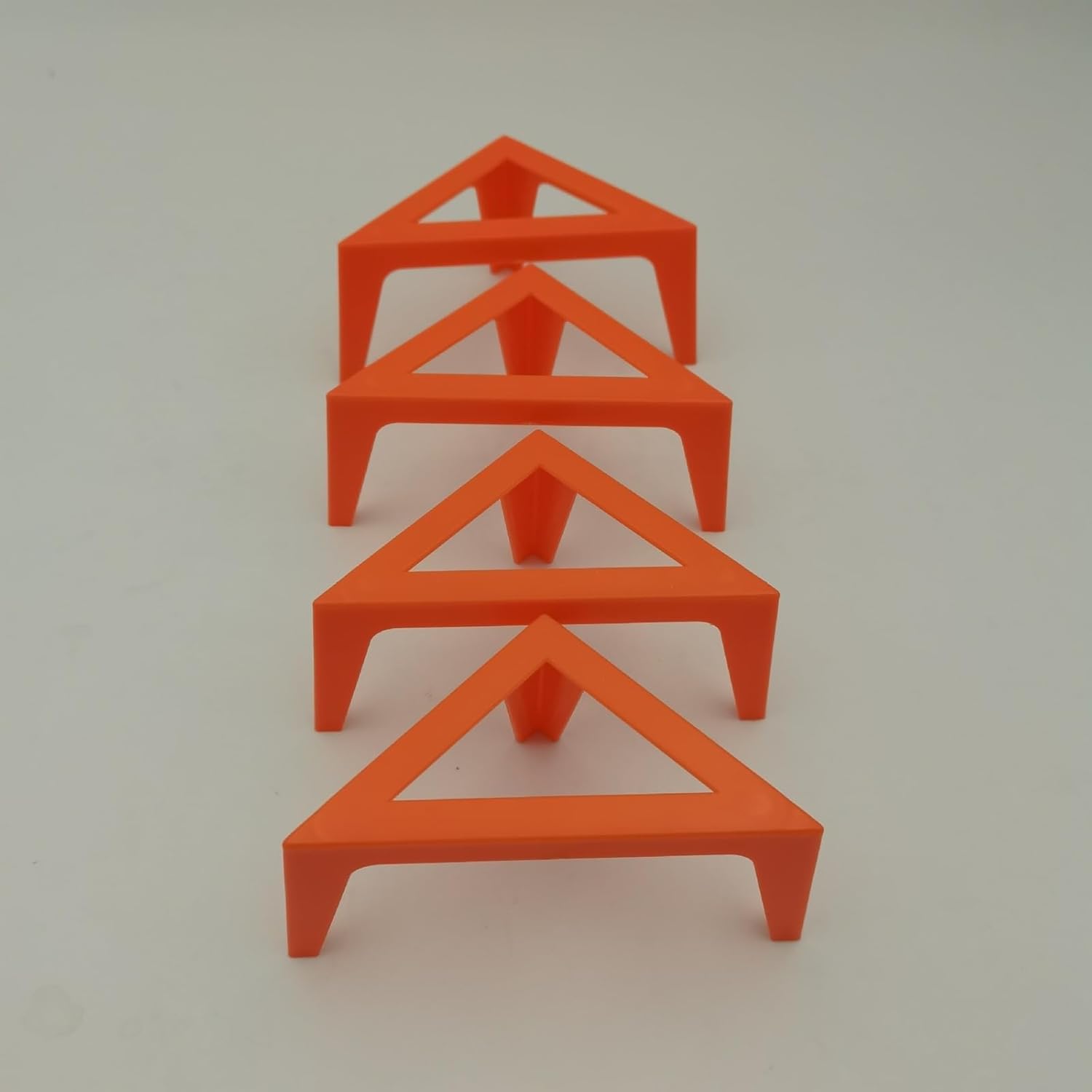 4PCS Plastic Canvas Stands for Fluid Acrylic Pouring Paints - Red