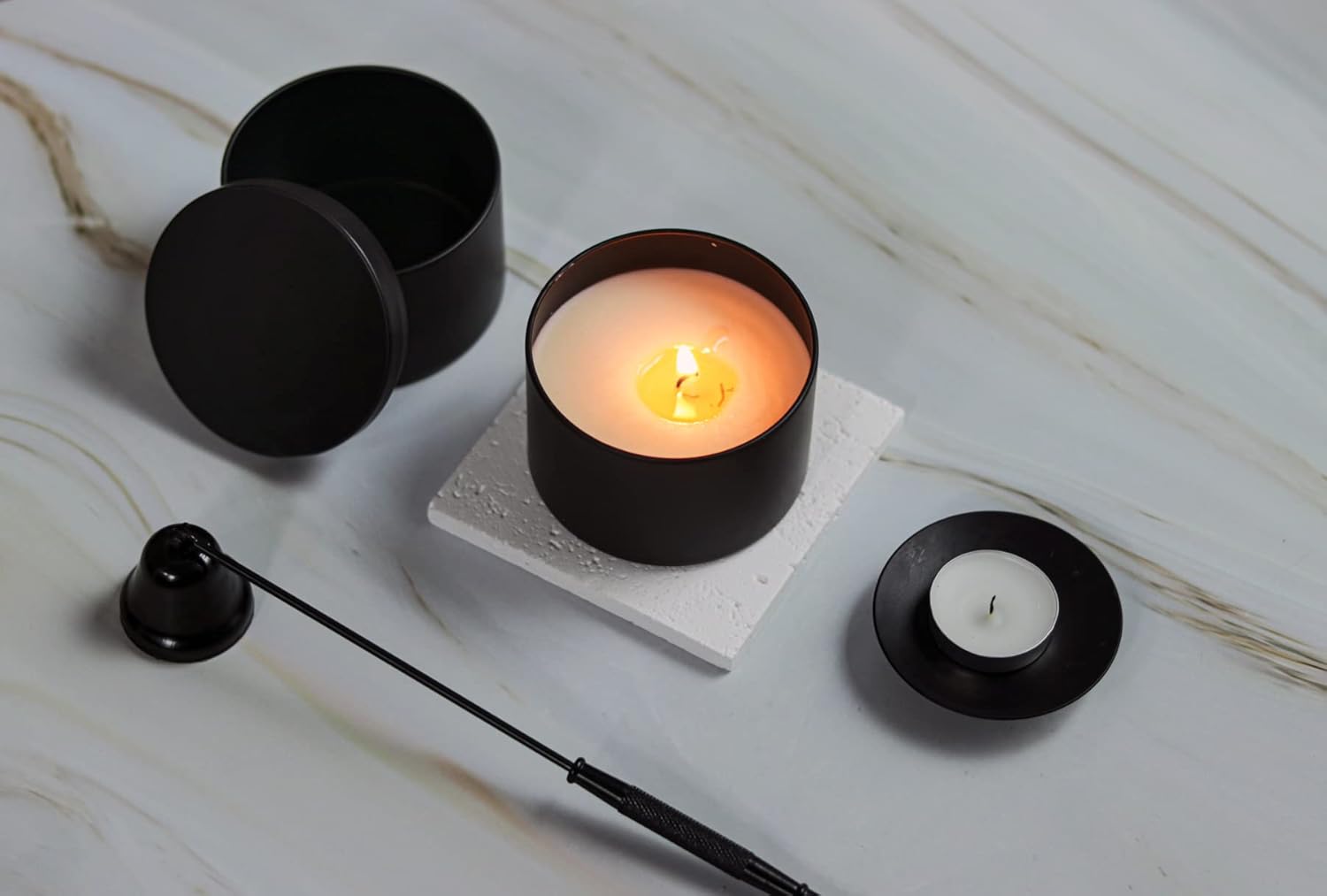 Aroparc 8oz Black Candle Tins 24 Pack with Lids