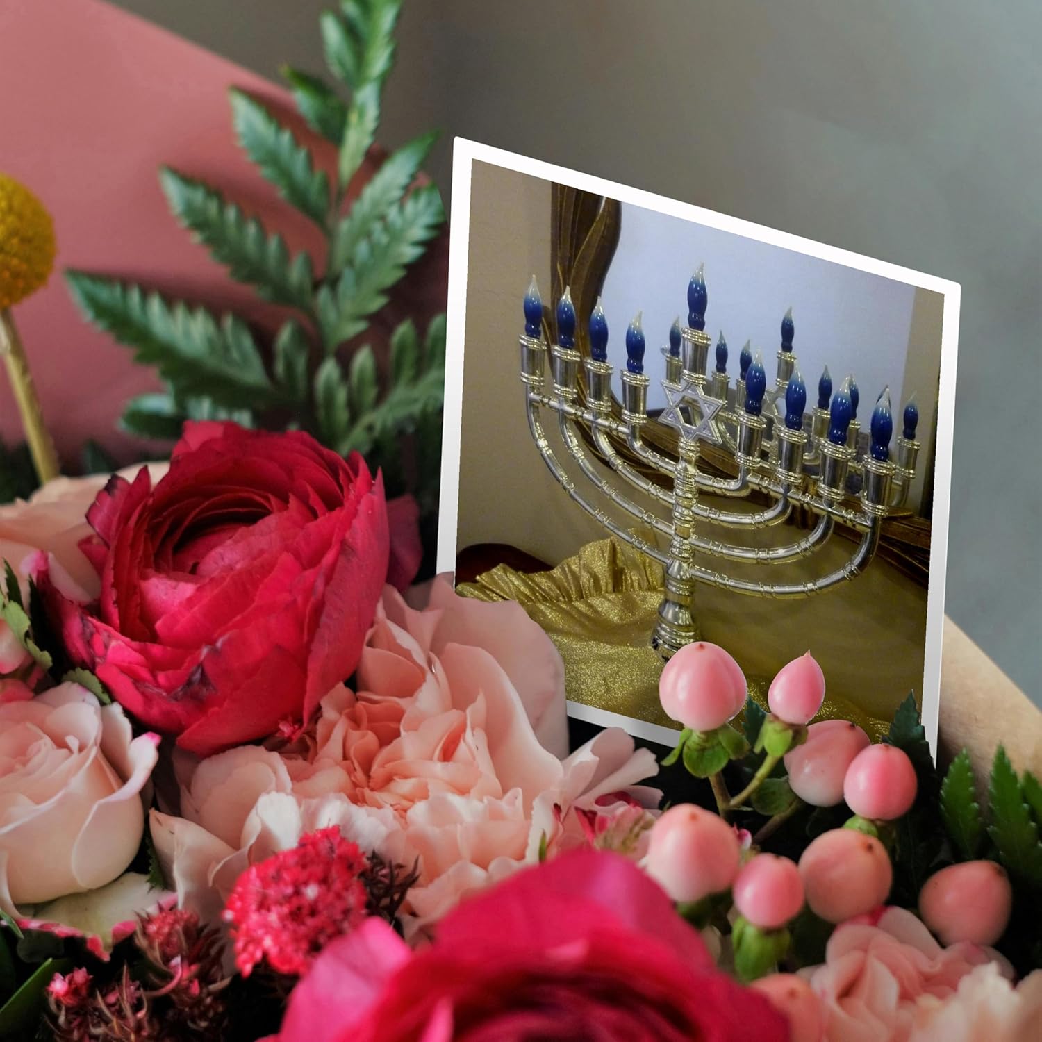3dRose Menorah Doubled Greeting Cards Set of 6